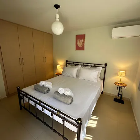 Seaside With Private Football Pitch Tatil Evi